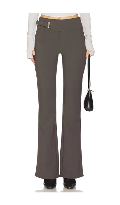 Superdown Jessica Bootcut Pant In Grey