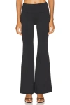 Superdown Kole Flare Pant In Black