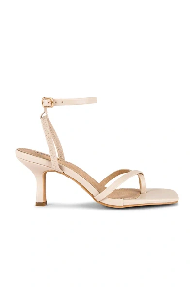 Superdown Lara Heel In Nude