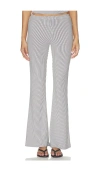 Superdown Libbie Bootcut Pant In 灰色条纹