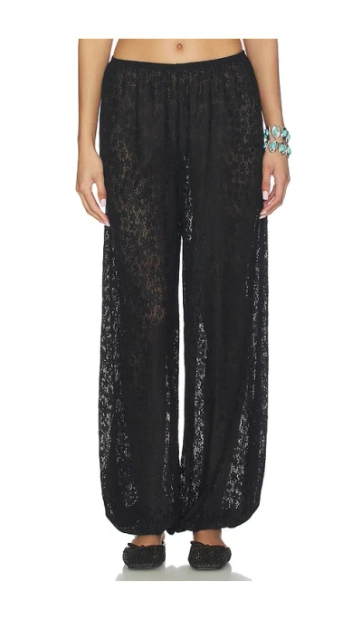 Superdown Liesel Balloon Pant In Black