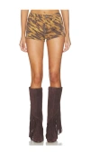Superdown Linnea Short In Brown
