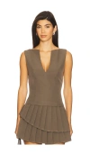 Superdown Marlowe Top In Gray