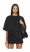 Superdown Piper Ruched Top In Black