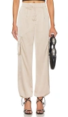 Superdown Seleste Drawstring Jogger Pant In 灰褐色