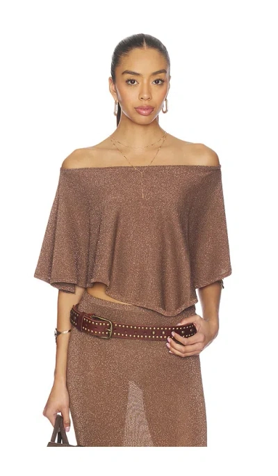 Superdown Shelly Off Shoulder Top In Brown