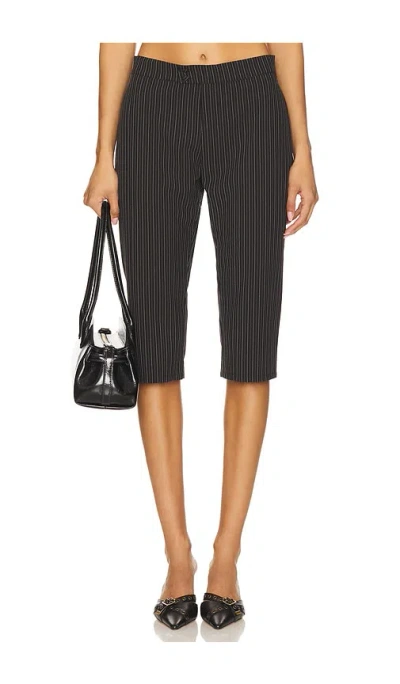 Superdown Tina Capri