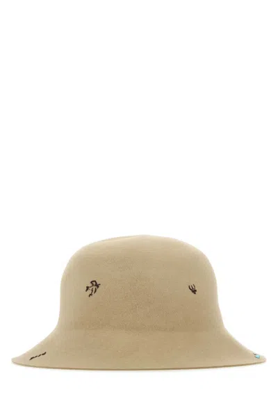 Superduper Sand Felt Freya Bucket Hat In Beige