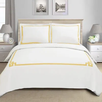 Superior 200 Thread Count 100% Cotton Geometric Border Luxury Duvet Cover Set In Gold