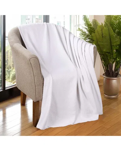 Superior All-season Chevron Cotton Throw Blanket In White