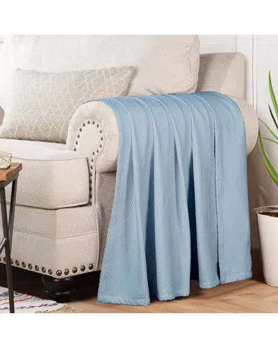 Superior All-season Chevron Cotton Throw Blanket In Blue