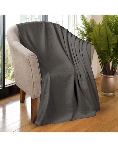 Superior All-season Chevron Cotton Throw Blanket In Gray