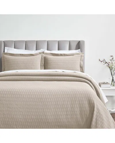 Superior Calvert Medium Weight Geometric Matelasse Bedspread Set In Beige