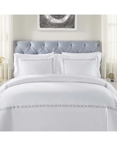 Superior Chain Links Cotton Embroidered 3pc Duvet Cover Set In White