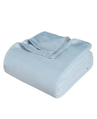 Superior Chevron All-season Cotton Blanket, King In Light Blue