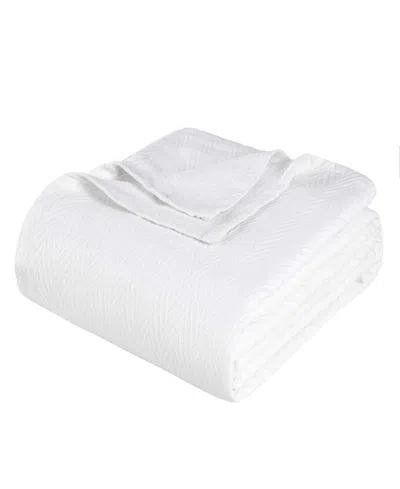 Superior Chevron All-season Cotton Blanket, King In White