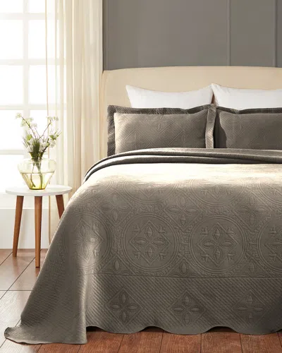 Superior Cotton Celtic Circle Matelasse Bedspread Set In Gray