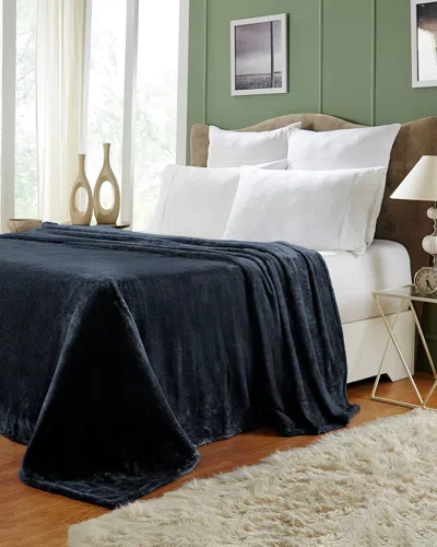 Superior Fleece Microfiber Throw In Black