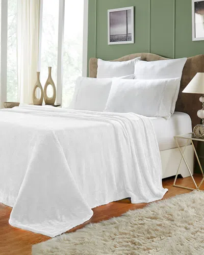 Superior Fleece Microfiber Throw In White