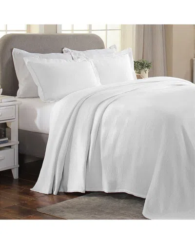 Superior Florin Matelasse Jacquard Bedspread & Pillow Sham Set