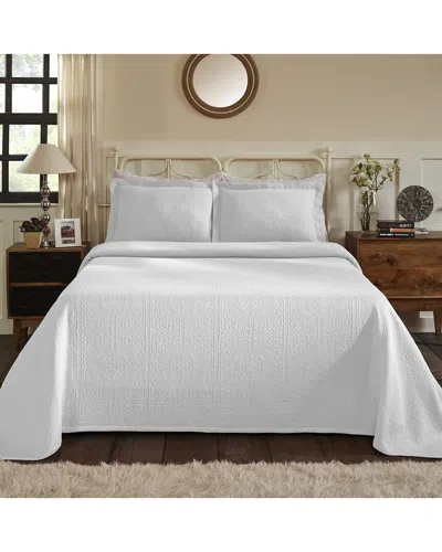 Superior Jacquard Matelasse Cotton Medallion Bedspread Set In White