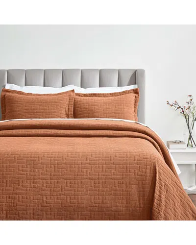 Superior Madrid Medium Weight Matelasse Bedspread Set In Orange