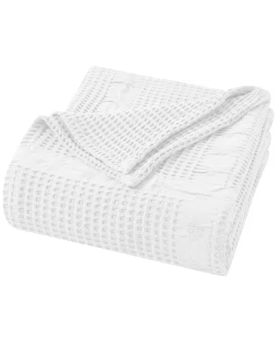 Superior Mai Geometric Waffle Medium Weight Blanket In White