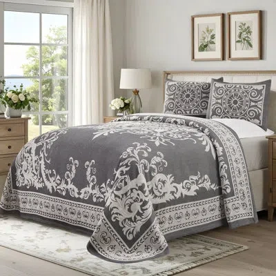 Superior Rio Lightweight Cotton Blend Woven Jacquard Traditional Medallion Bedspread/coverlet Set In Charcoal