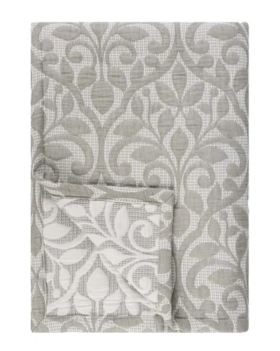 Superior Vineyard Blend Matelasse Woven Throw In Green