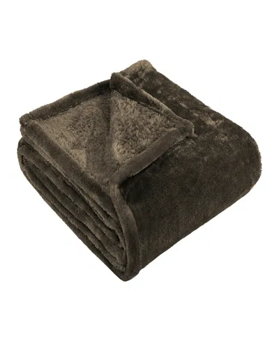 Superior Wrinkle Resistant Plush Fleece Blanket, Full/queen In Chocolate