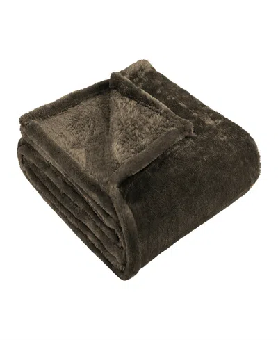 Superior Wrinkle Resistant Plush Fleece Blanket, Twin In Chocolate