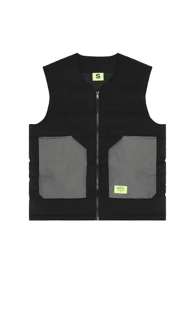 Supervsn Contrast Puffer Vest In Black