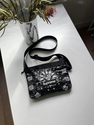 Pre-owned Supreme Bandana Tarp Side Bag In Black