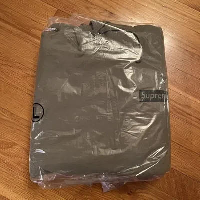 Pre-owned Supreme Catwoman Hooded Sweatshirt Hoodie Light Olive Large In Green