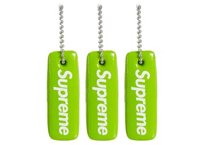 Pre-owned Supreme Floating Keychain (set Of 3) In Green