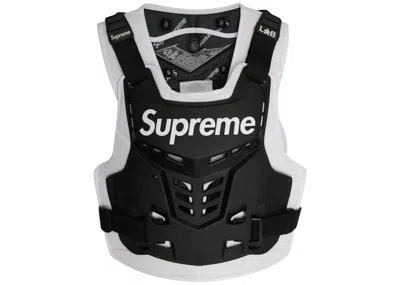 Pre-owned Supreme Fox Racing Proframe Roost Deflector Vest In Black