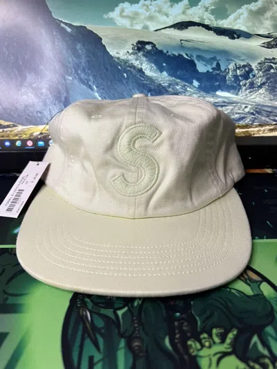 Pre-owned Supreme F/w ‘17 Tonal S Logo Cap In Green