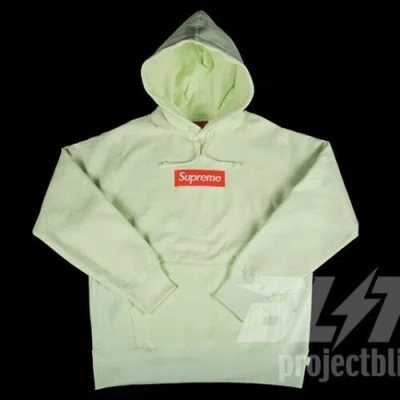 Pre-owned Supreme Fw17  Box Logo Hooded Sweatshirt Hoodie Pale Lime Size L Large 2017 In Green