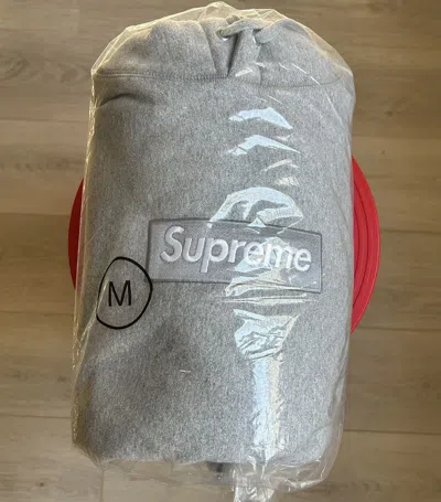 Pre-owned Supreme Fw24 Box Logo Hooded Sweatshirt Size M Ds In Grey