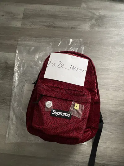 Pre-owned Supreme Fw25 Velvet Fleece Back Pack In Red
