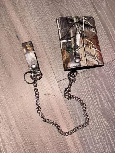 Pre-owned Supreme Leather Chain Wallet In Realtree Camo In Green