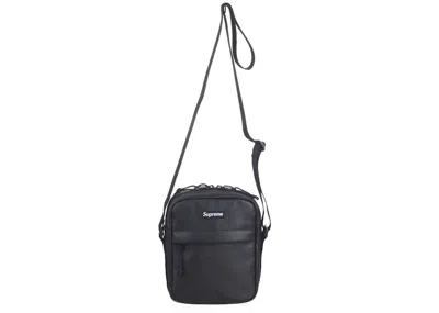 Pre-owned Supreme Leather Shoulder Bag In Black