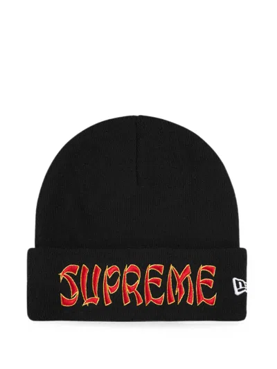 Supreme Logo-embroidered Beanie Hat In Schwarz