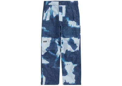 Pre-owned Supreme Men's  The North Face Bleached Denim Print Mountain Pant In Indigo
