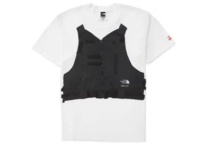 Pre-owned Supreme Men's  The North Face Rtg Tee Shirt In White
