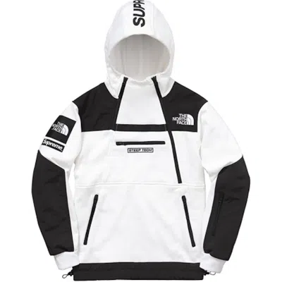 Pre-owned Supreme Men's  The North Face Steep Tech Hooded Sweatshirt In White