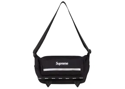 Pre-owned Supreme Messenger Bag In Black