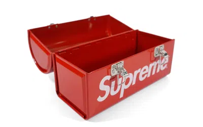 Pre-owned Supreme Metal Lunch Box In Red