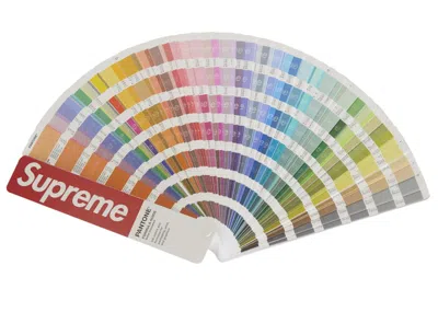 Pre-owned Supreme Pantone Formula Guide