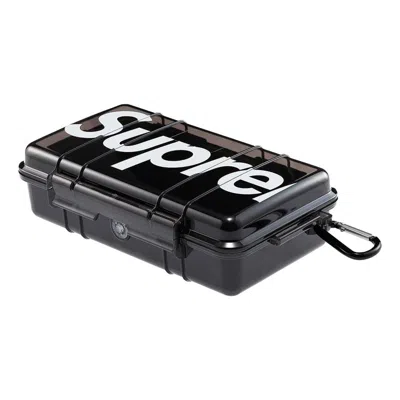 Supreme Pelican 1060 Case 'black White'